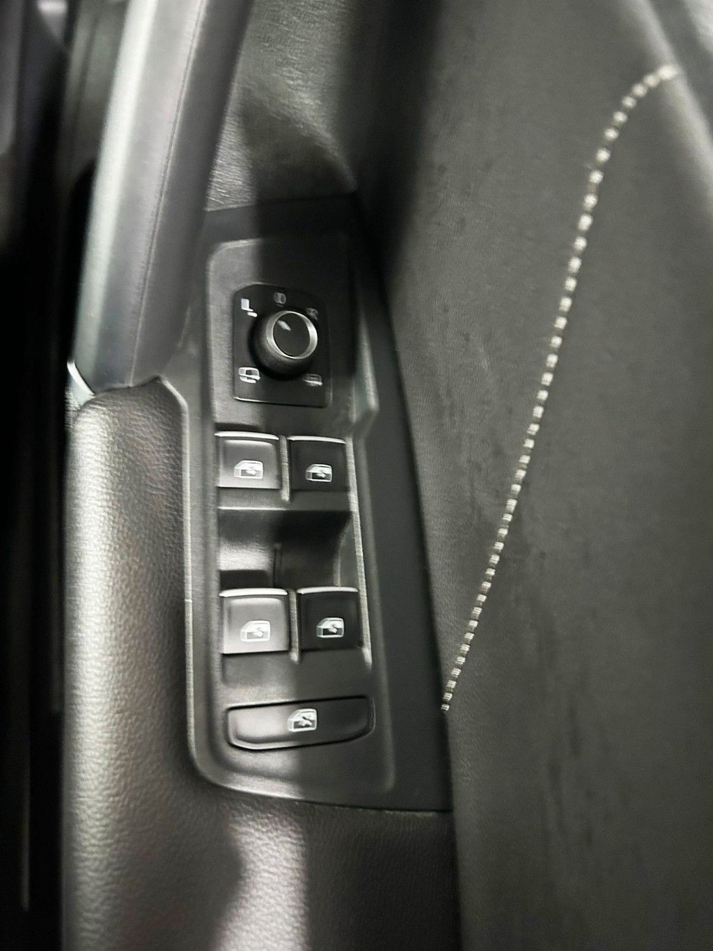 Used Volkswagen Tiguan 2018 for sale - 76429600: Photo 23