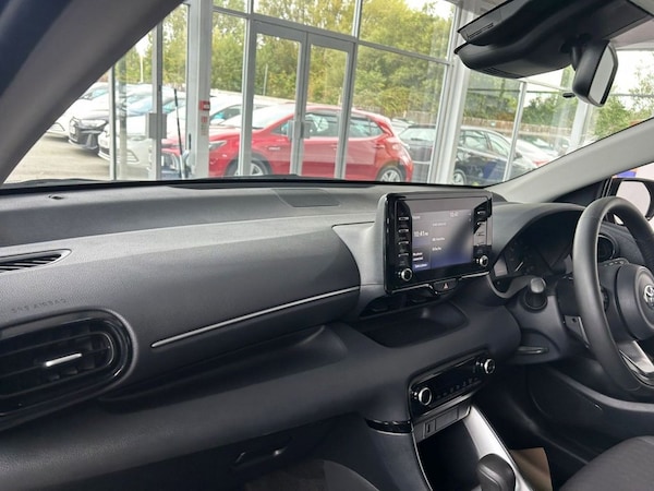 Used Toyota Yaris 2021 for sale - 75397502: Photo 15