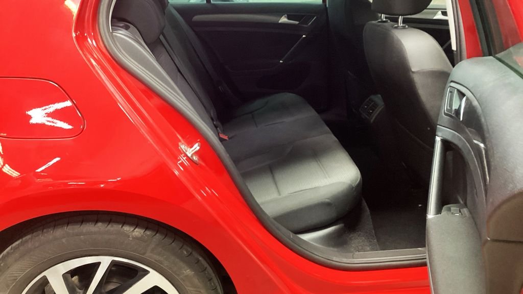 Used Volkswagen Golf 2019 for sale - 76841529: Photo 12