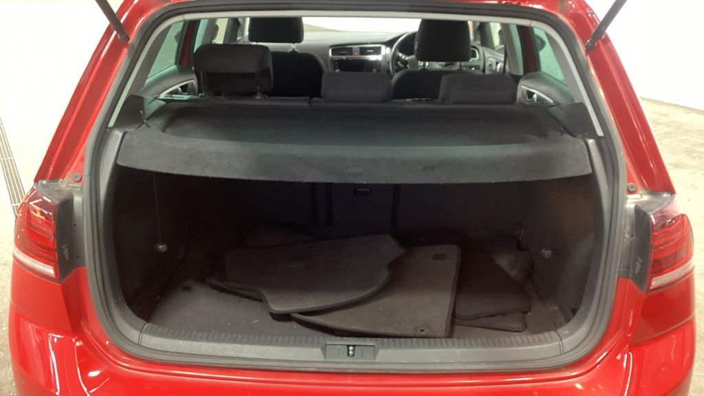 Used Volkswagen Golf 2019 for sale - 76841529: Photo 13