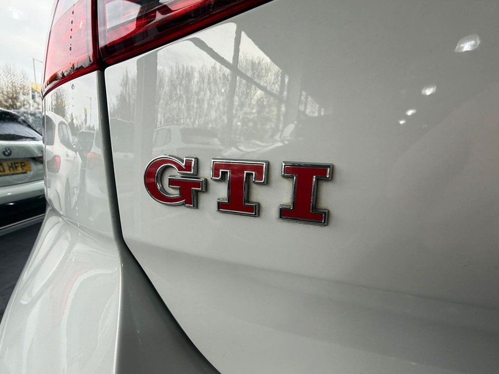 Used Volkswagen Golf 2017 for sale - 76496818: Photo 17