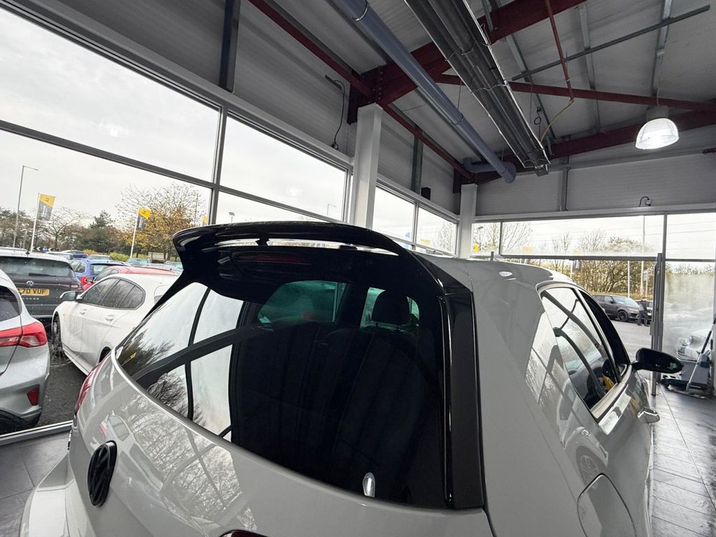 Used Volkswagen Golf 2017 for sale - 76496818: Photo 19