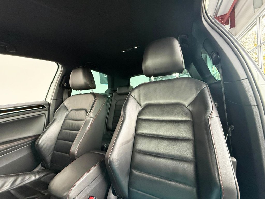 Used Volkswagen Golf 2017 for sale - 76496818: Photo 20