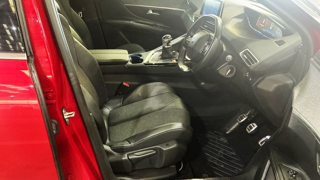 Used Peugeot 3008 2019 for sale - 77384409: Photo 13