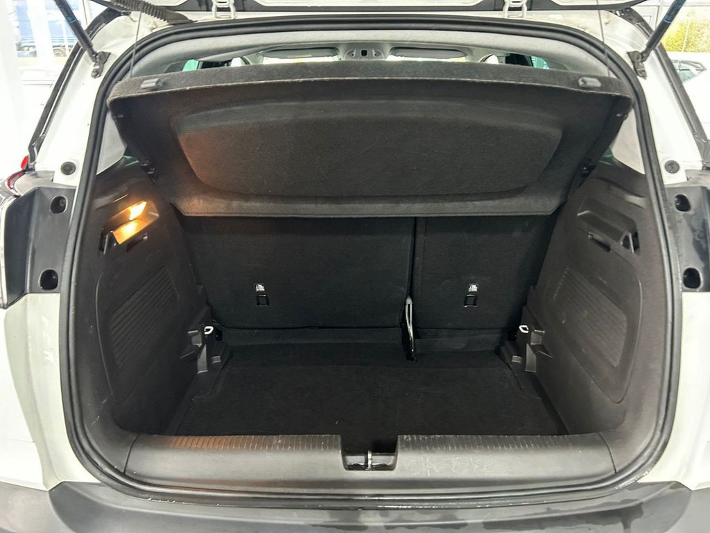 Used Vauxhall Crossland 2022 for sale - 76698127: Photo 23