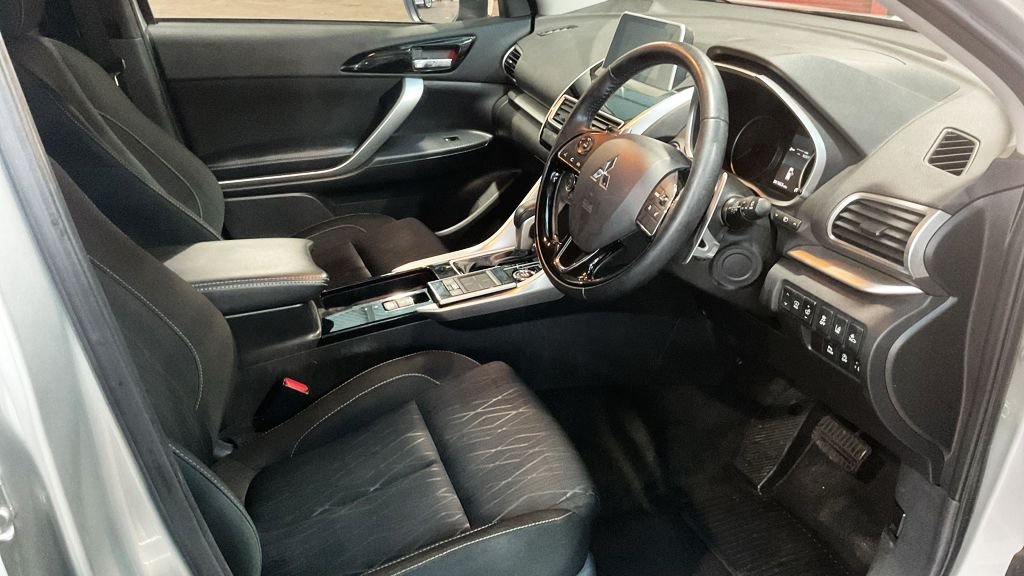 Used Mitsubishi Eclipse Cross 2020 for sale - 76883754: Photo 10