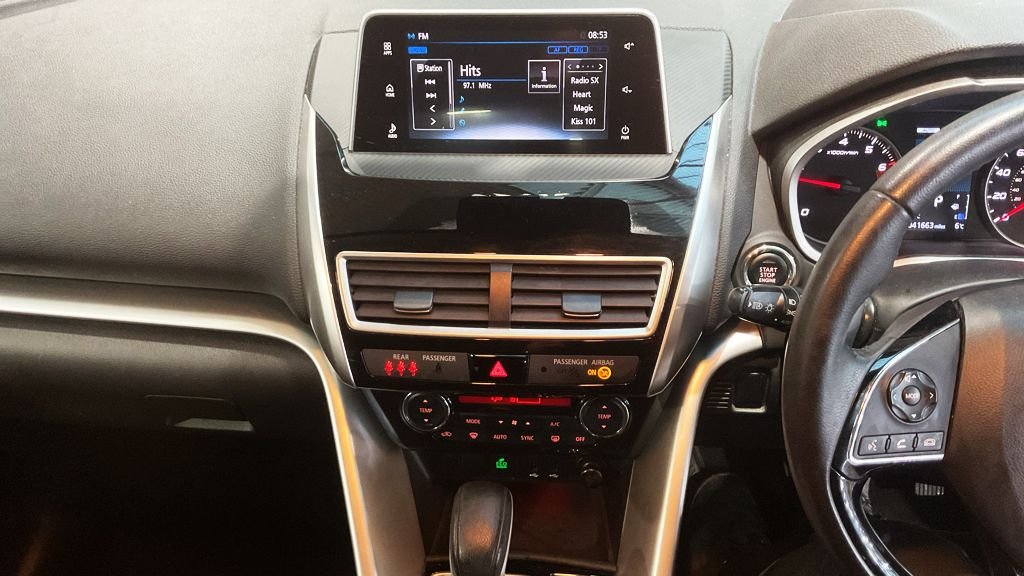 Used Mitsubishi Eclipse Cross 2020 for sale - 76883754: Photo 8