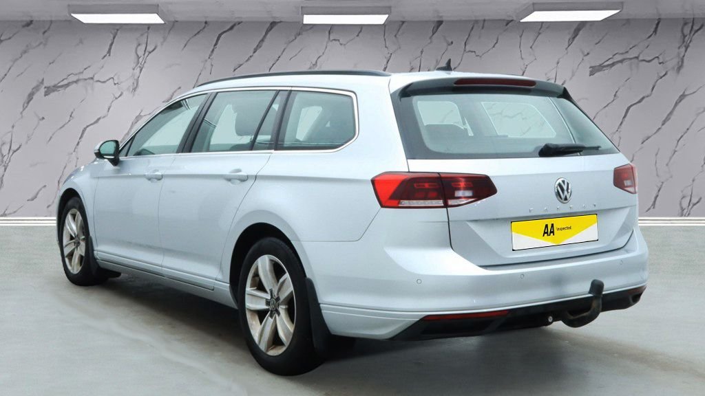 Used Volkswagen Passat 2020 for sale - 76883749: Photo 3