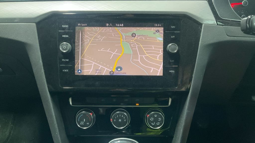 Used Volkswagen Passat 2020 for sale - 76883749: Photo 8