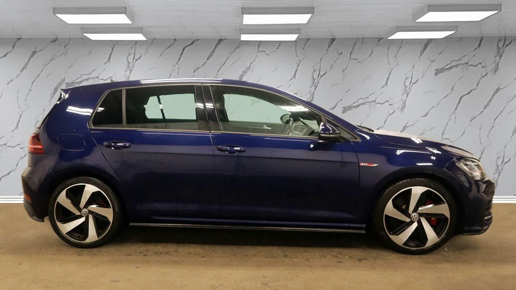 Used Volkswagen Golf 2019 for sale - 77835696: Photo 8