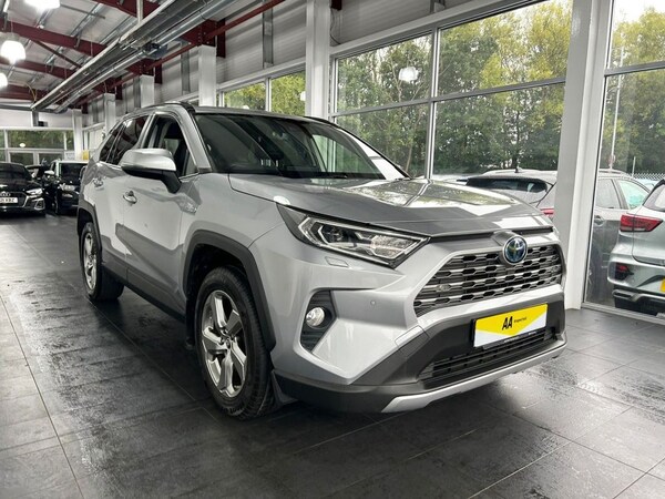 Used Toyota RAV4 2019 for sale - 75537953: Photo 4