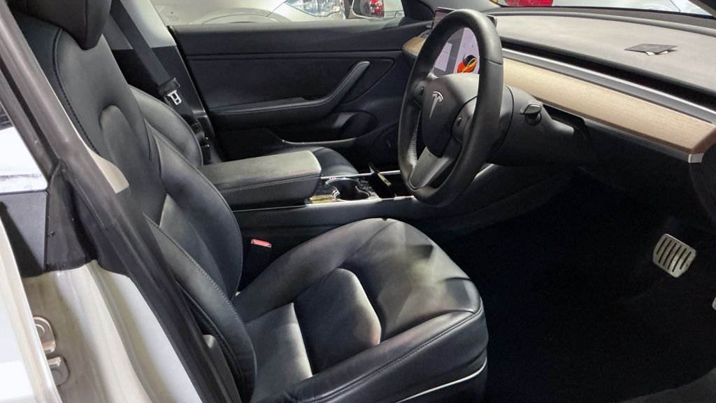 Used Tesla Model 3 2020 for sale - 76368036: Photo 10