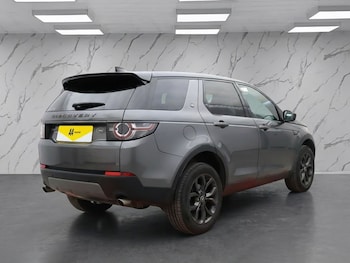 Used Land Rover Discovery Sport 2019 for sale - 77507018: Photo