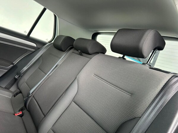 Used Volkswagen Golf 2019 for sale - 74806642: Photo 19