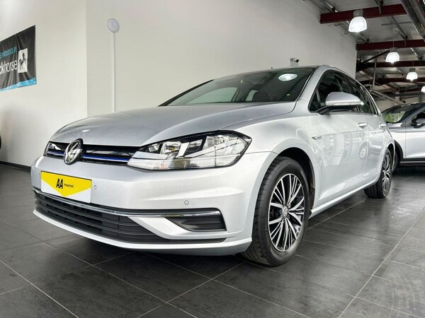 Used Volkswagen Golf 2019 for sale - 74806642: Photo 6