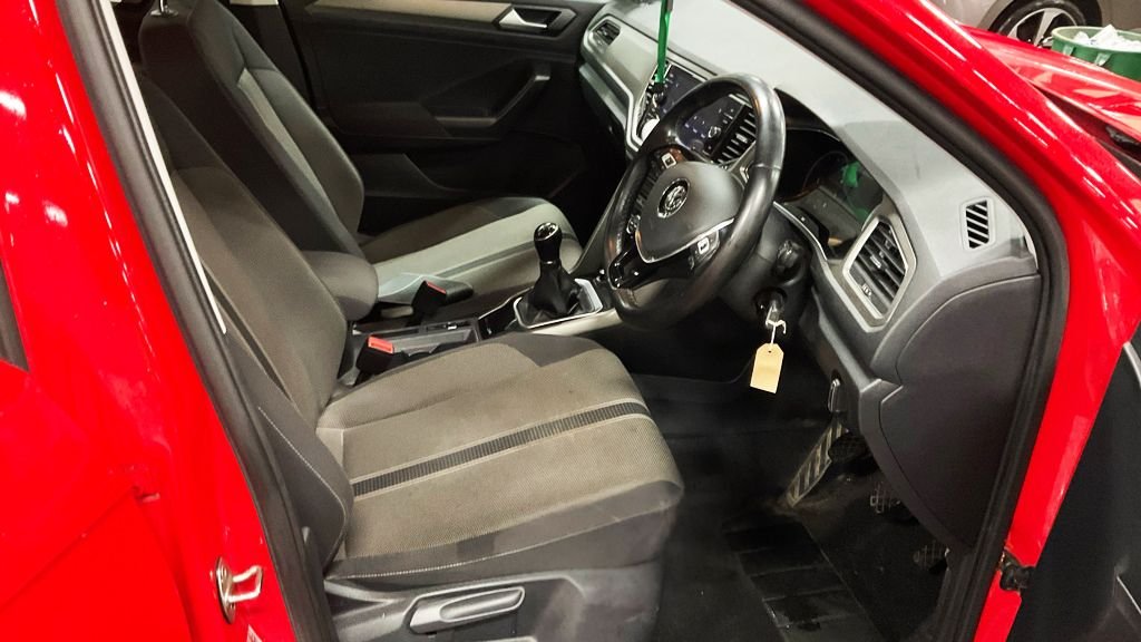 Used Volkswagen T-Roc 2020 for sale - 77250629: Photo 11