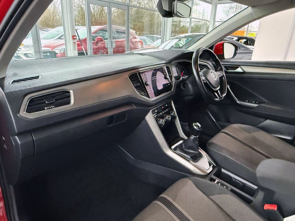Used Volkswagen T-Roc 2020 for sale - 77250629: Photo 15
