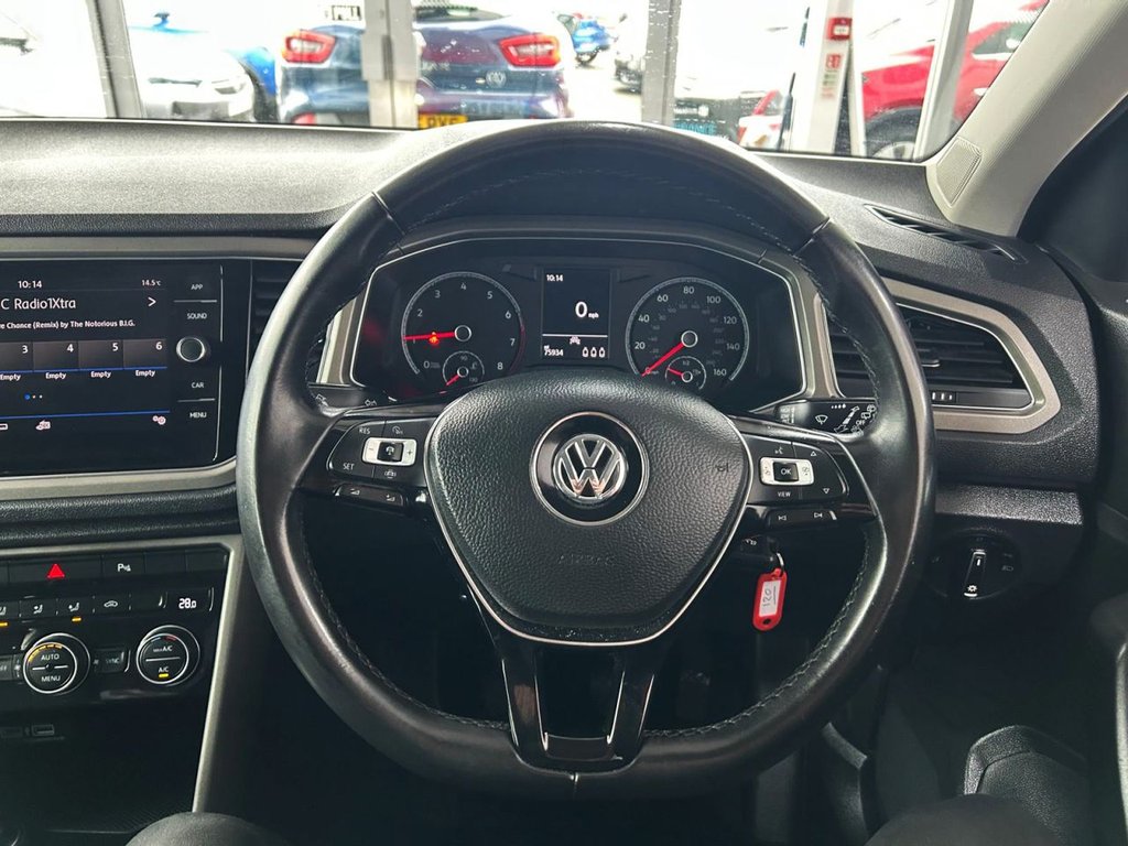 Used Volkswagen T-Roc 2020 for sale - 77250629: Photo 21
