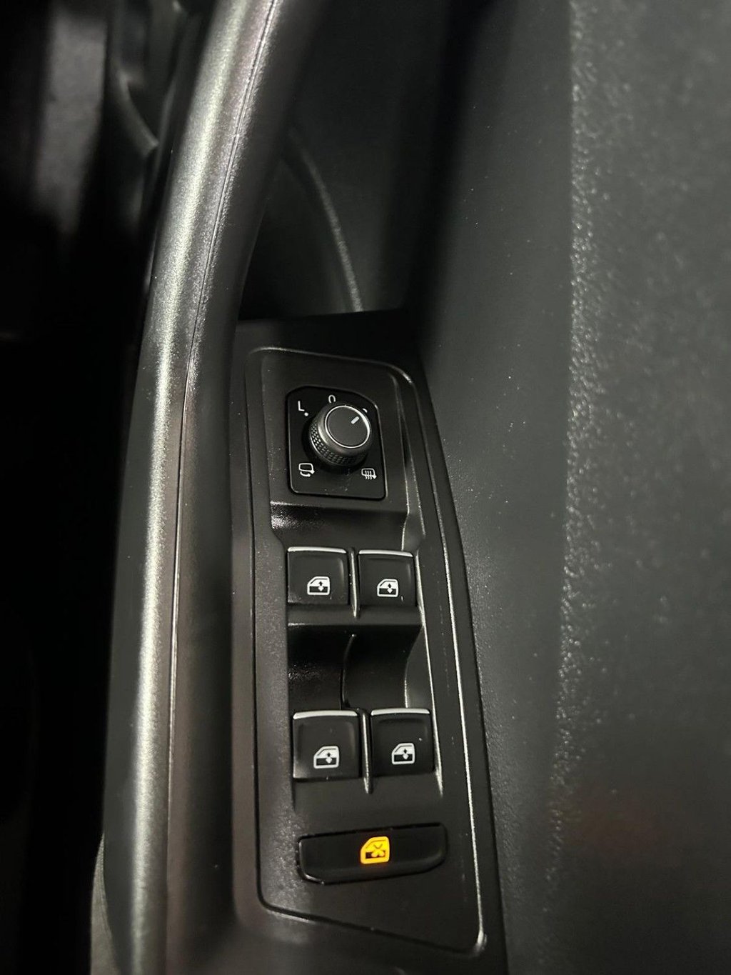 Used Volkswagen T-Roc 2020 for sale - 77250629: Photo 25