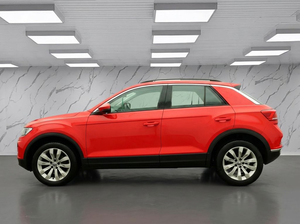 Used Volkswagen T-Roc 2020 for sale - 77250629: Photo 7