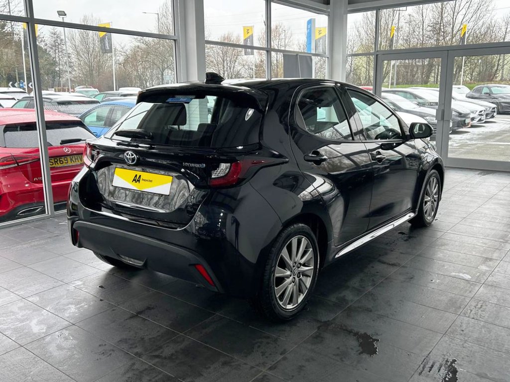 Used Toyota Yaris 2022 for sale - 77806395: Photo 12