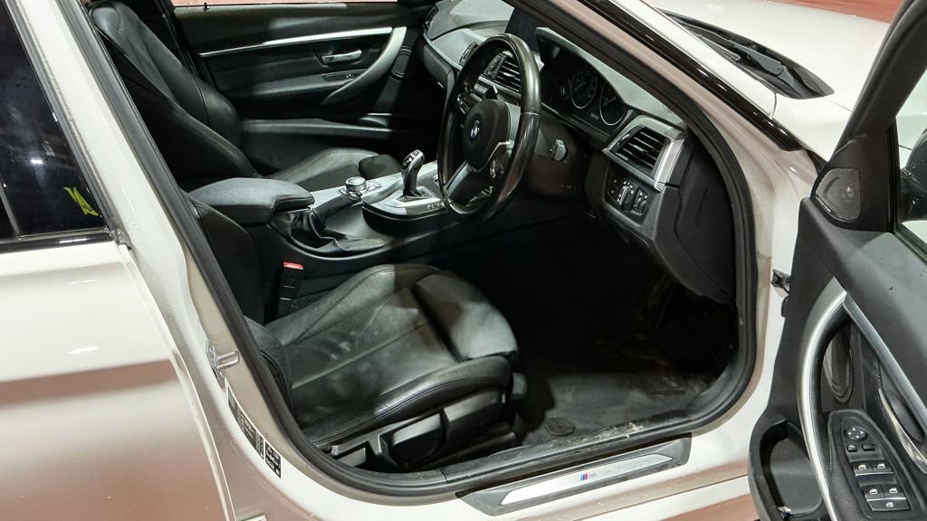 Used BMW 3 Series 2019 for sale - 77835693: Photo 12