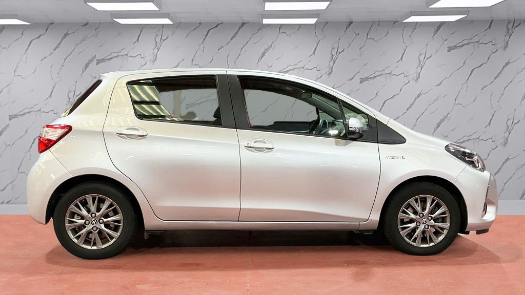 Used Toyota Yaris 2020 for sale - 76406846: Photo 8