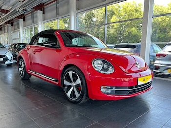 Used Volkswagen Beetle 2015 for sale - 75554015: Photo