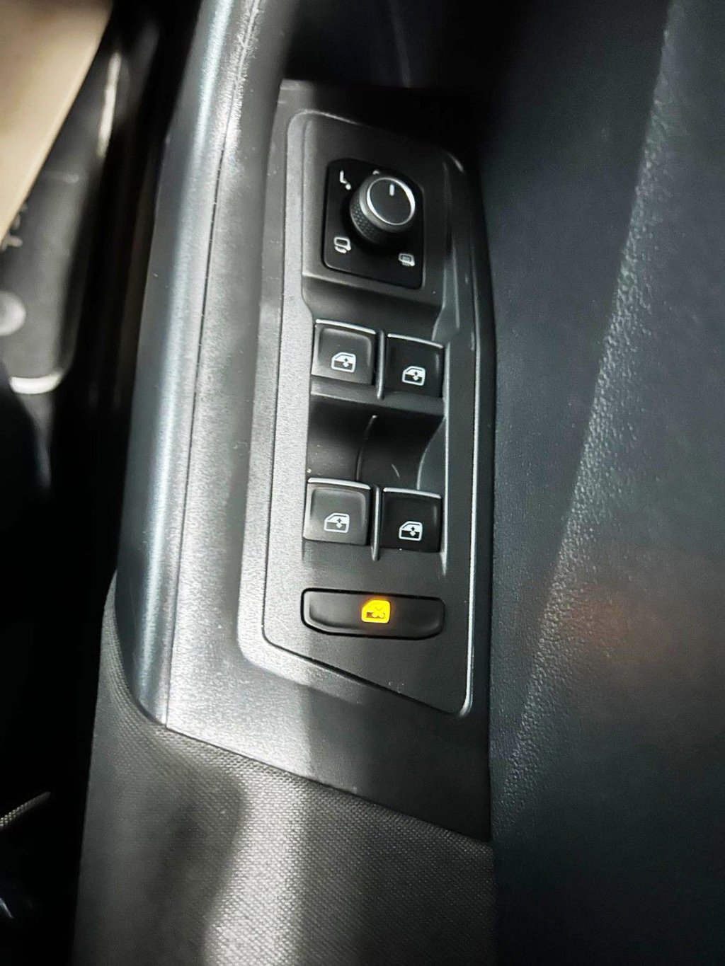 Used Volkswagen T-Roc 2019 for sale - 77498401: Photo 21