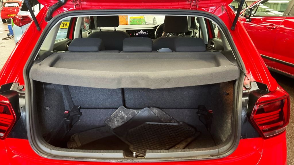 Used Volkswagen Polo 2019 for sale - 76883707: Photo 13