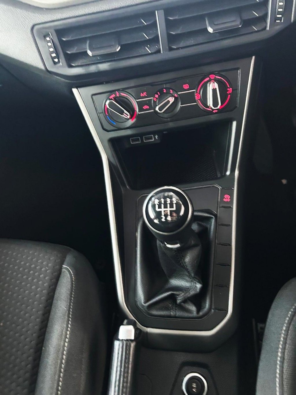 Used Volkswagen Polo 2019 for sale - 76883707: Photo 18