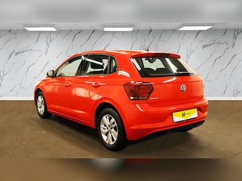 Used Volkswagen Polo 2019 for sale - 76883707: Photo