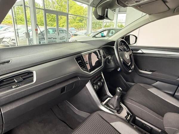 Used Volkswagen T-Roc 2021 for sale - 75286814: Photo 14