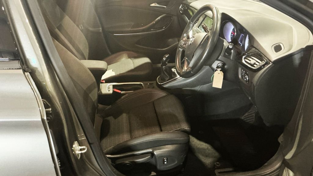 Used Vauxhall Astra 2021 for sale - 77227442: Photo 11