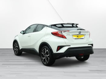 Used Toyota C-HR 2018 for sale - 75800902: Photo