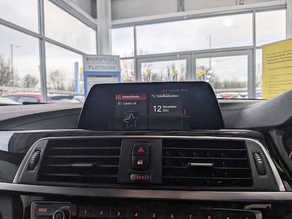 Used BMW 3 Series 2018 for sale - 76235397: Photo 18