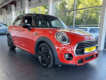 Used MINI Hatch 2020 for sale - 76235282: Photo