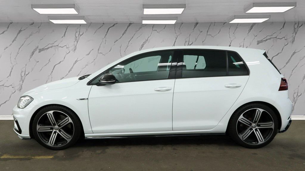 Used Volkswagen Golf 2020 for sale - 77835606: Photo 9