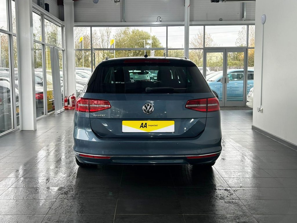 Used Volkswagen Passat 2018 for sale - 76210548: Photo 10