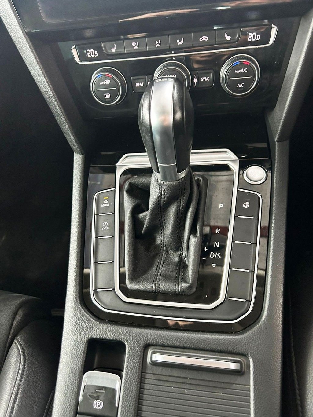 Used Volkswagen Passat 2018 for sale - 76210548: Photo 19