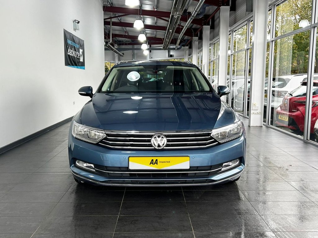 Used Volkswagen Passat 2018 for sale - 76210548: Photo 5