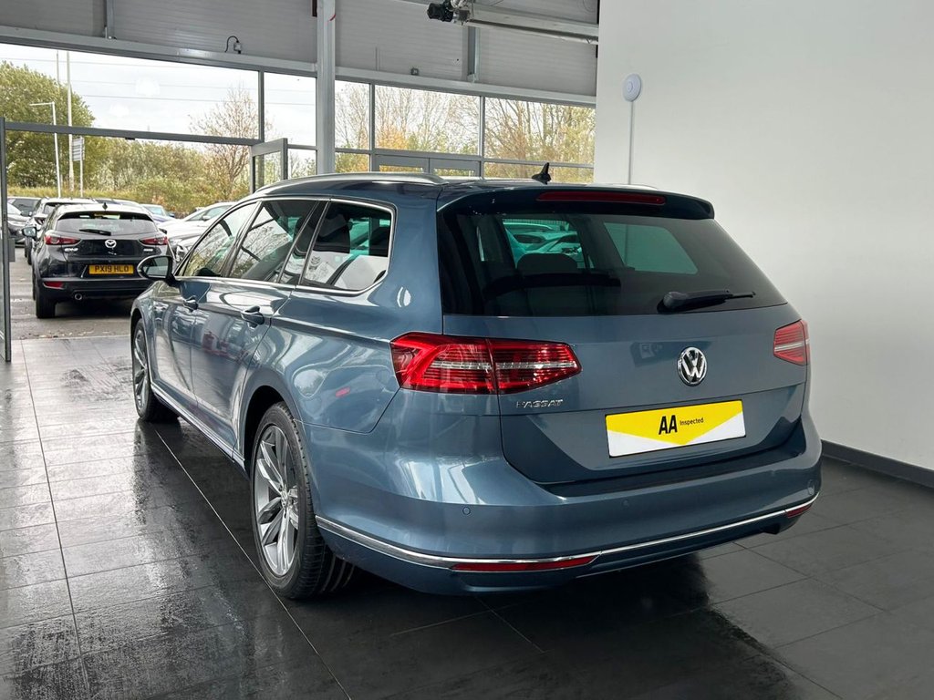 Used Volkswagen Passat 2018 for sale - 76210548: Photo 9