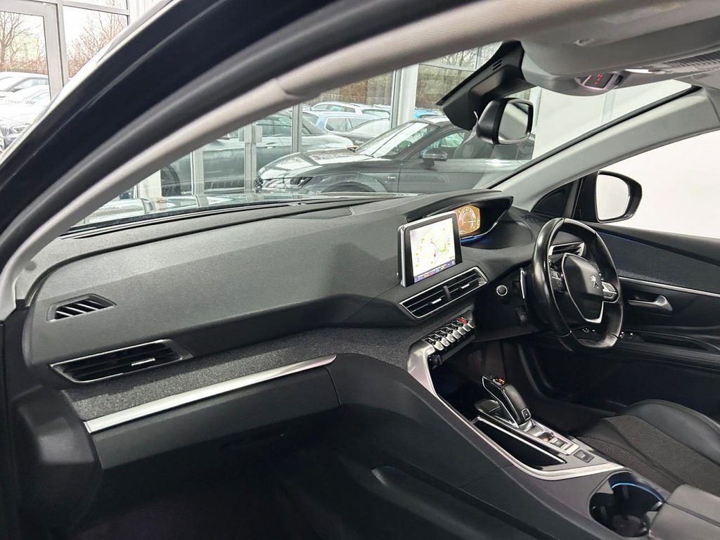 Used Peugeot 3008 2018 for sale - 77546887: Photo 14