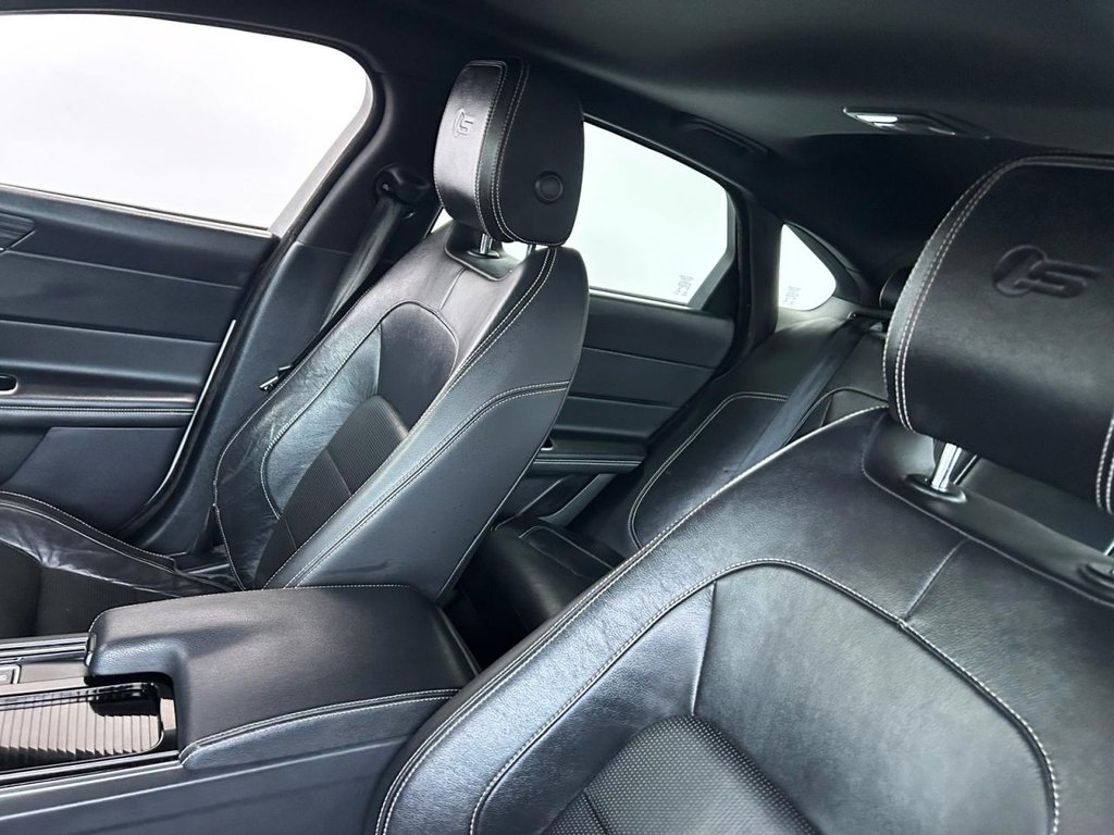 Used Jaguar XF 2016 for sale - 77849642: Photo 14