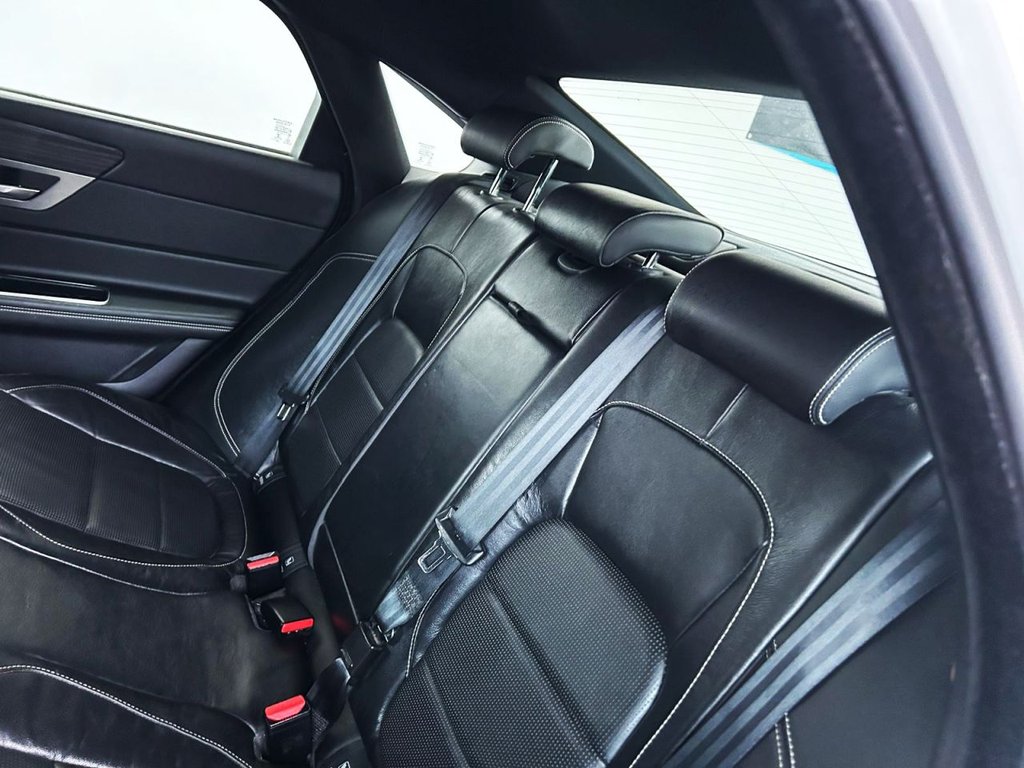 Used Jaguar XF 2016 for sale - 77849642: Photo 21
