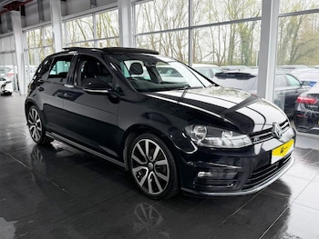 Used Volkswagen Golf 2016 for sale - 78382097: Photo
