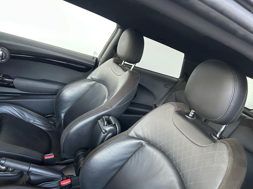 Used MINI Hatch 2021 for sale - 77250628: Photo 16