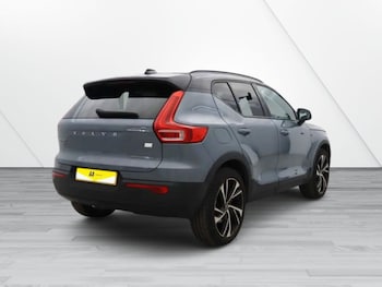 Used Volvo XC40 2020 for sale - 76172997: Photo