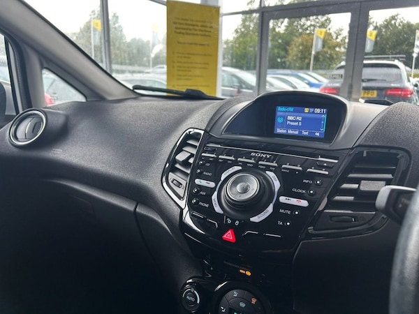 Used Ford Fiesta 2016 for sale - 75801983: Photo 17