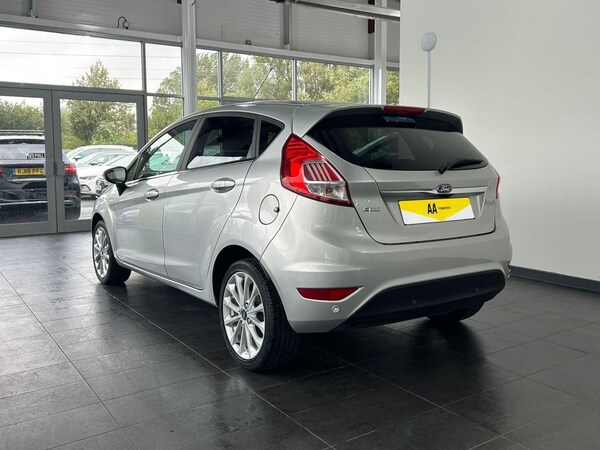 Used Ford Fiesta 2016 for sale - 75801983: Photo 8